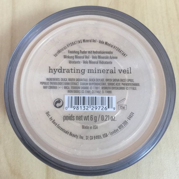 #NWT bareMinerals Hydrating Mineral Veil Finish Powder (0.21oz/6g) - Picture 1 of 2